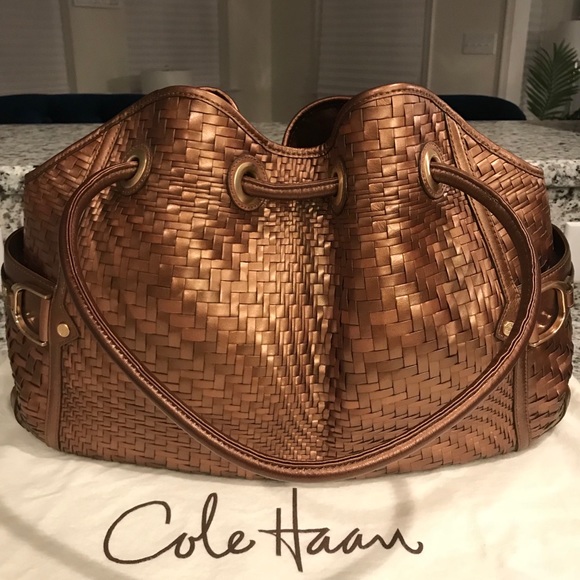 🎉HP✨SOLD!✨Cole Haan Genevieve Woven Leather Bag - Picture 8 of 8